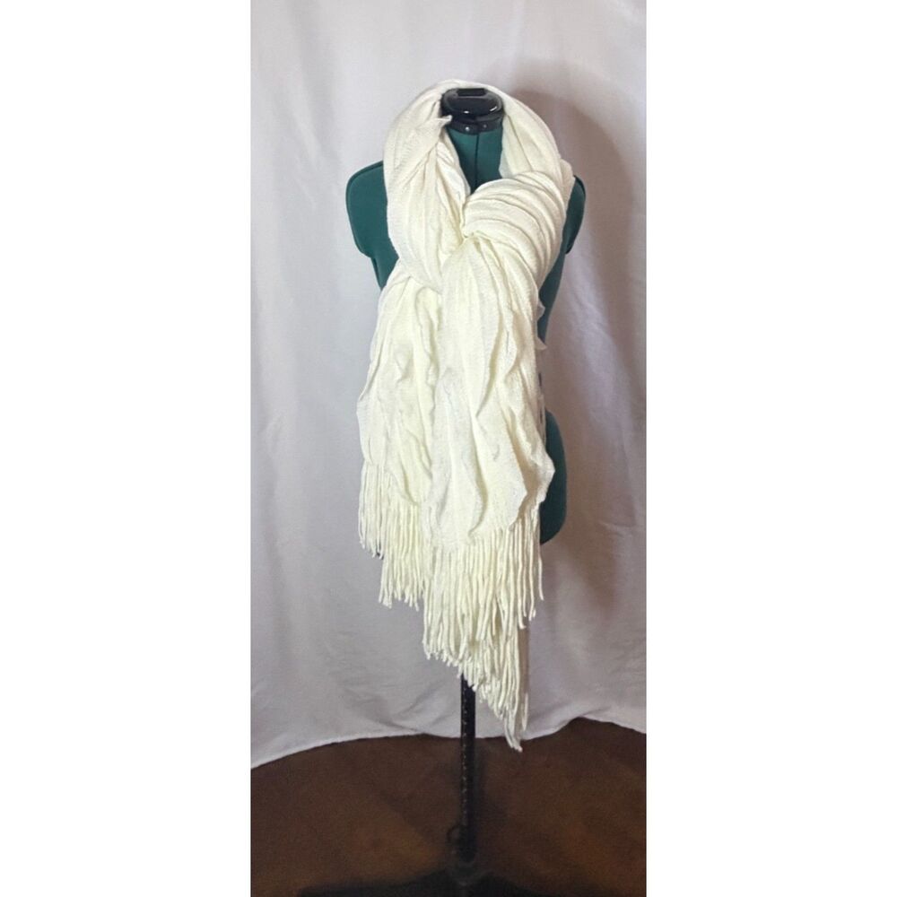 Cynthia Rowley Cream knit fringe thick scarf